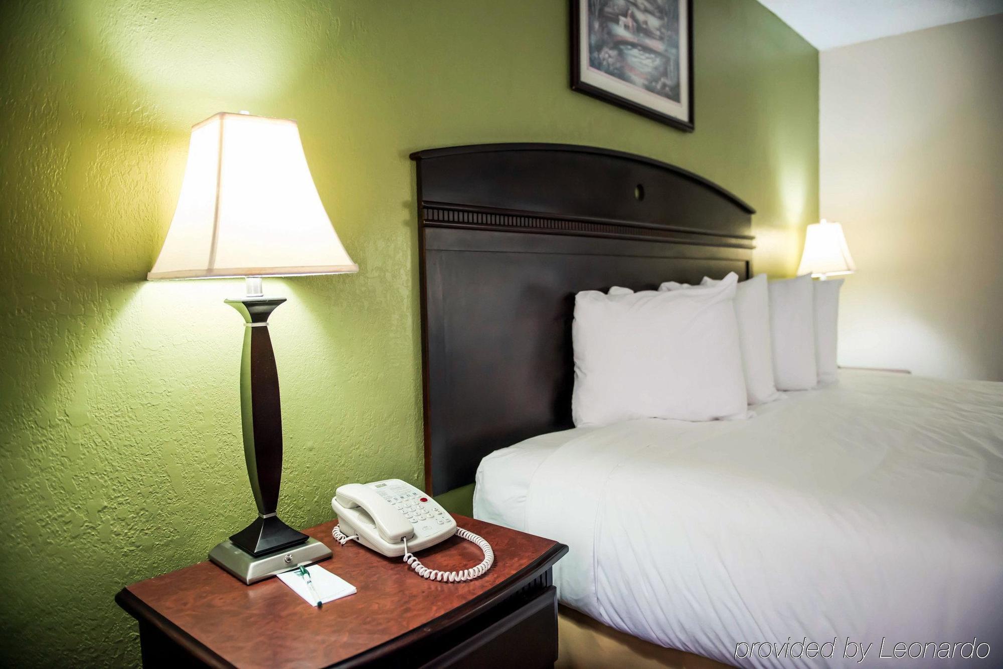 Quality Inn Chipley I-10 At Exit 120 Экстерьер фото